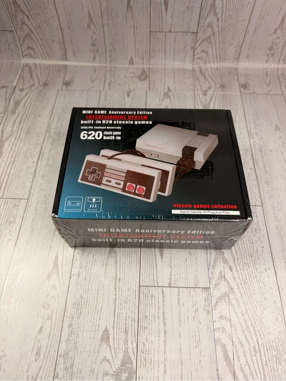 Classic Mini Game Console with 620 Built-In Classic Games - White